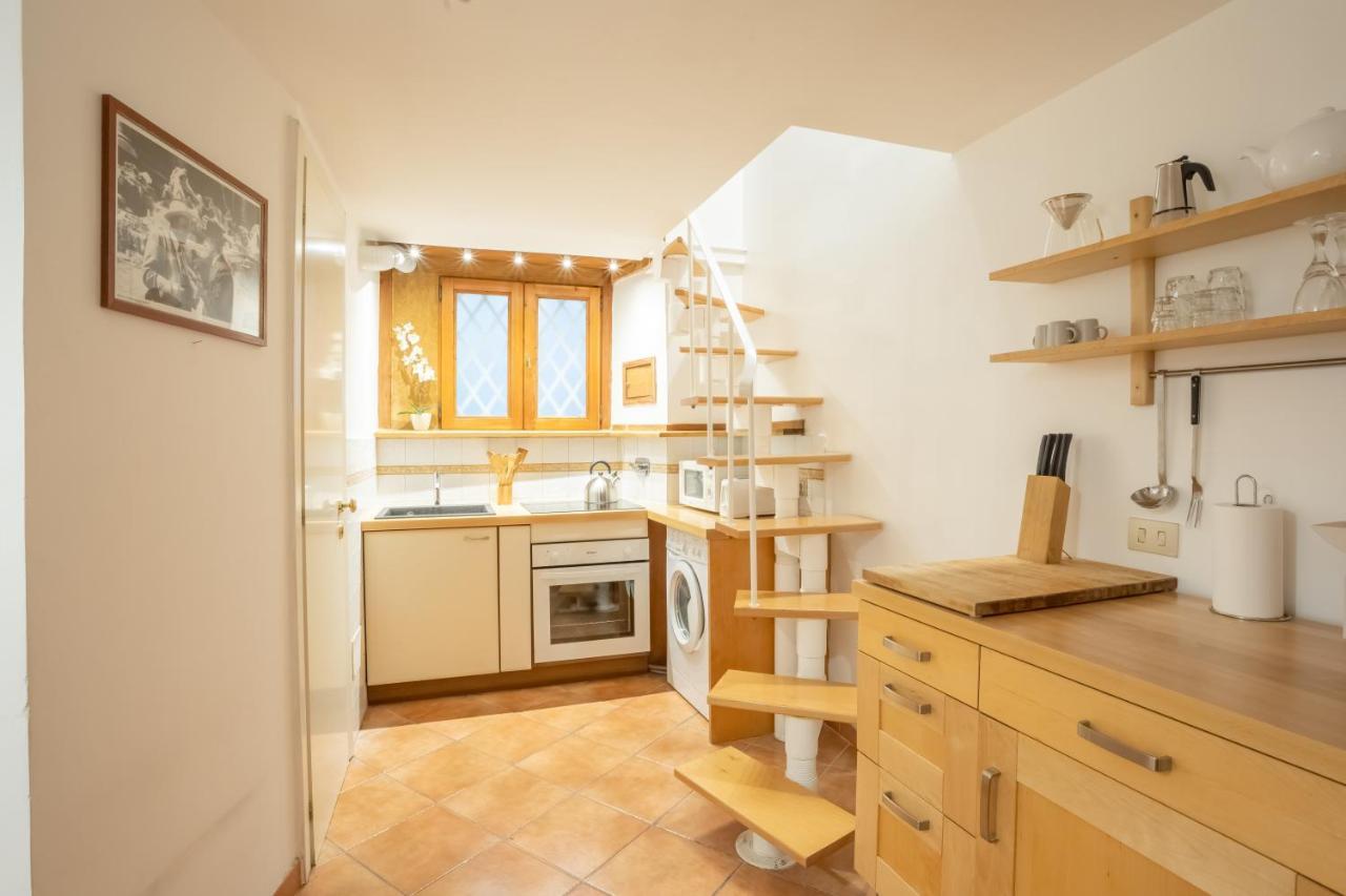 Quiet And Cozy Trastevere Hideaway Rome Exterior photo