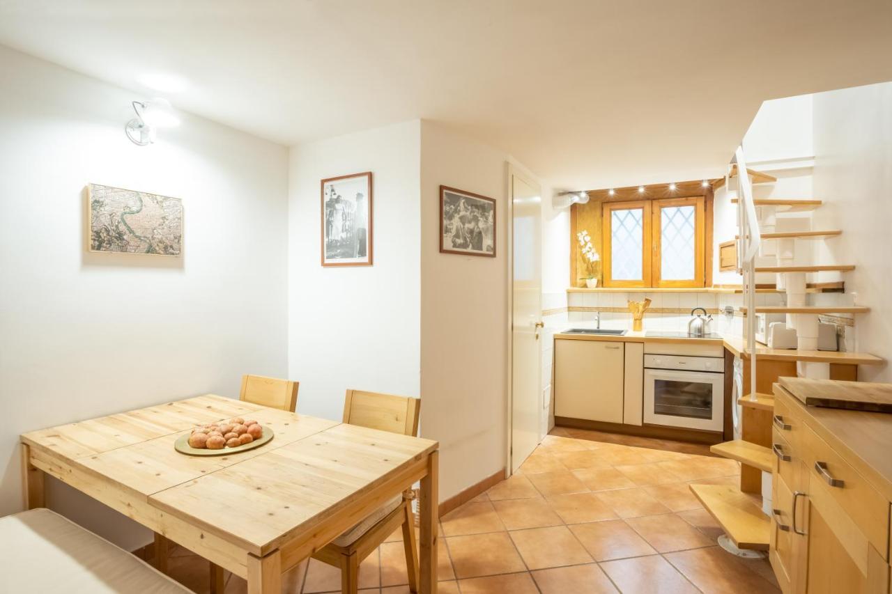Quiet And Cozy Trastevere Hideaway Rome Exterior photo