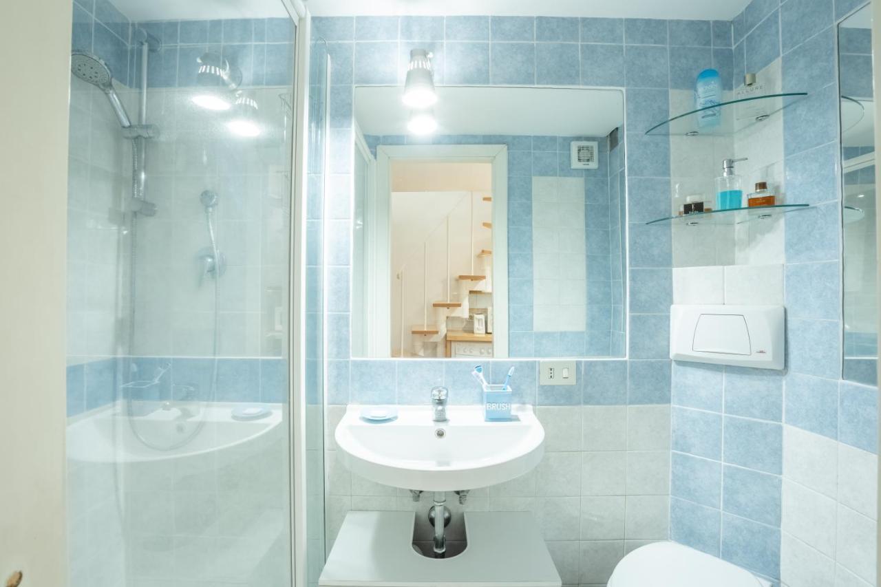 Quiet And Cozy Trastevere Hideaway Rome Exterior photo