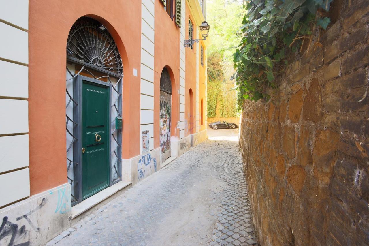 Quiet And Cozy Trastevere Hideaway Rome Exterior photo