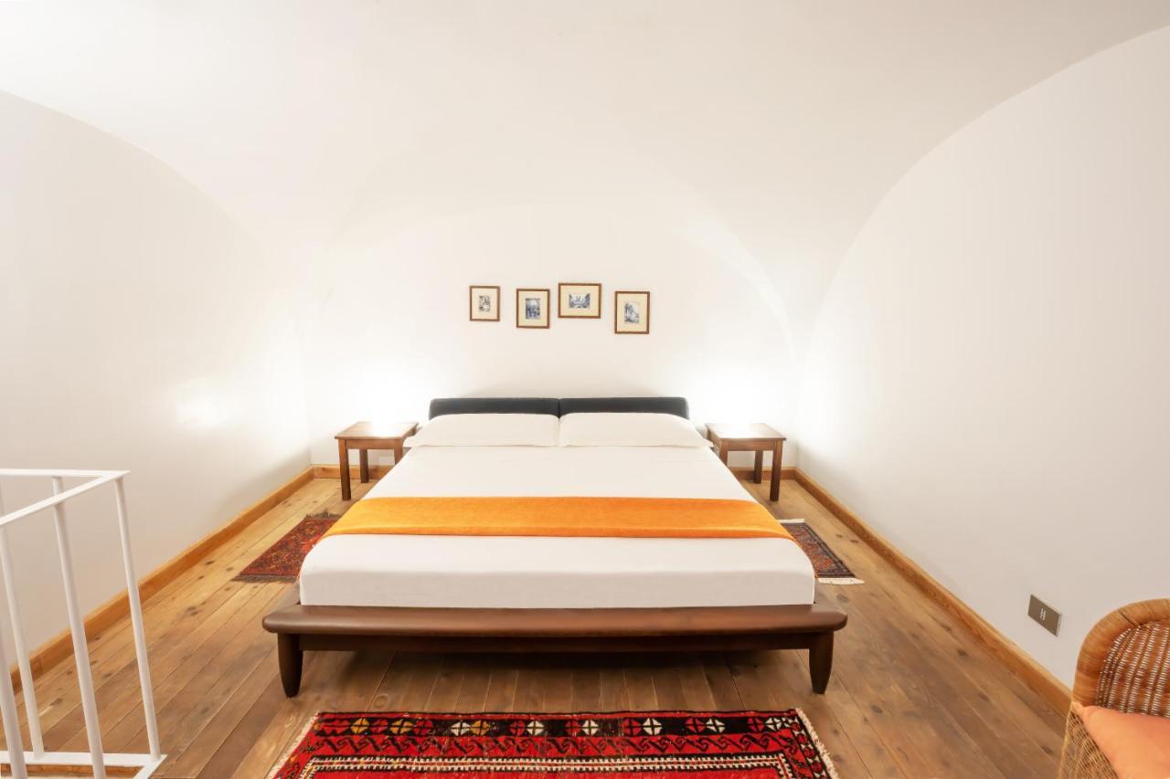 Quiet And Cozy Trastevere Hideaway Rome Exterior photo